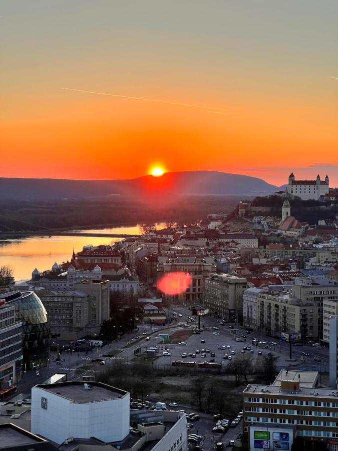 Voir Apartment Bratislava Exteriér fotografie